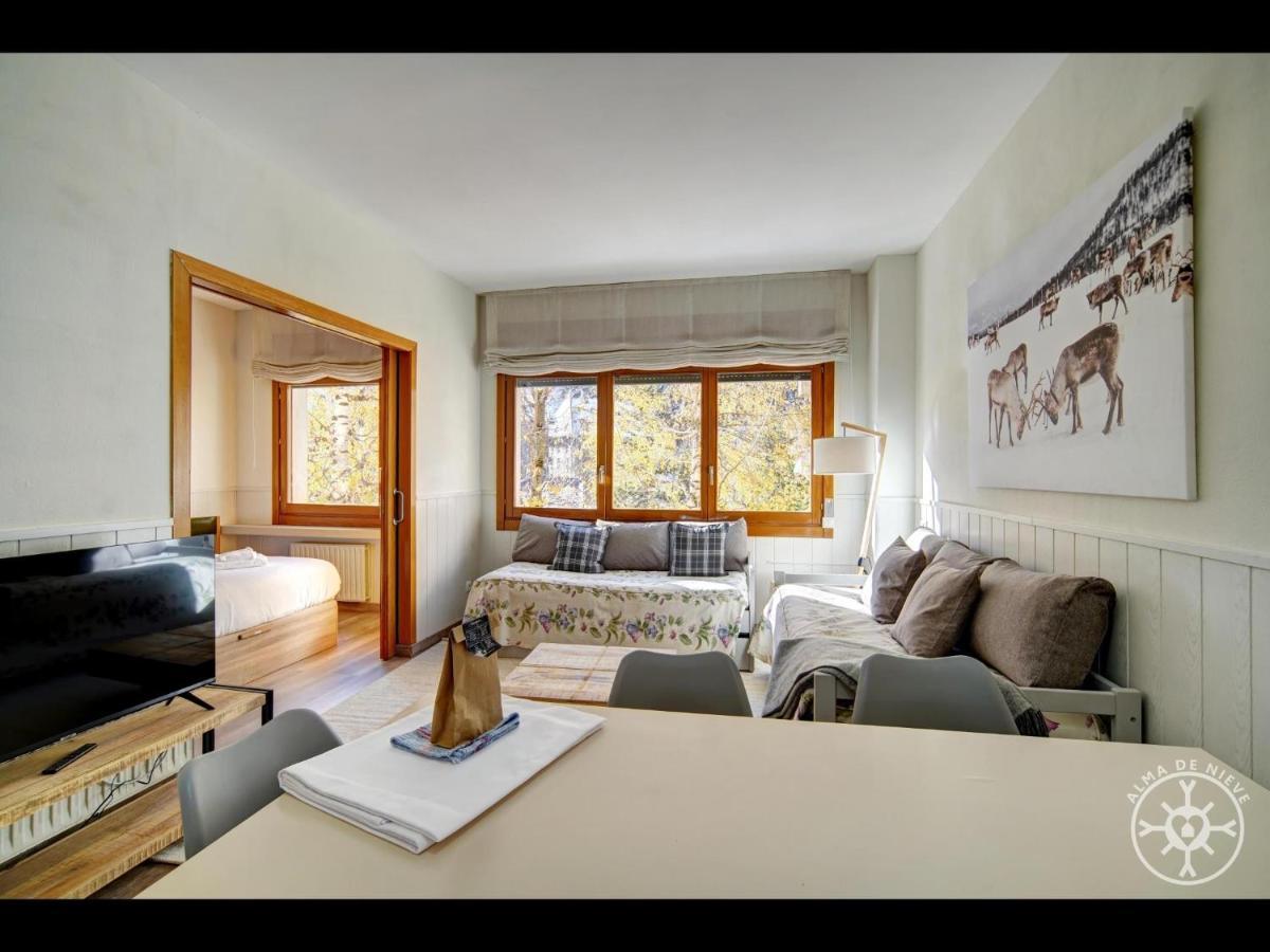 Maladeta De Alma De Nieve Apartment Baqueira Beret Bagian luar foto